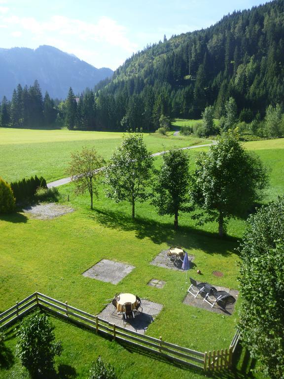 Отель Haus Alpenland Таннхайм Экстерьер фото